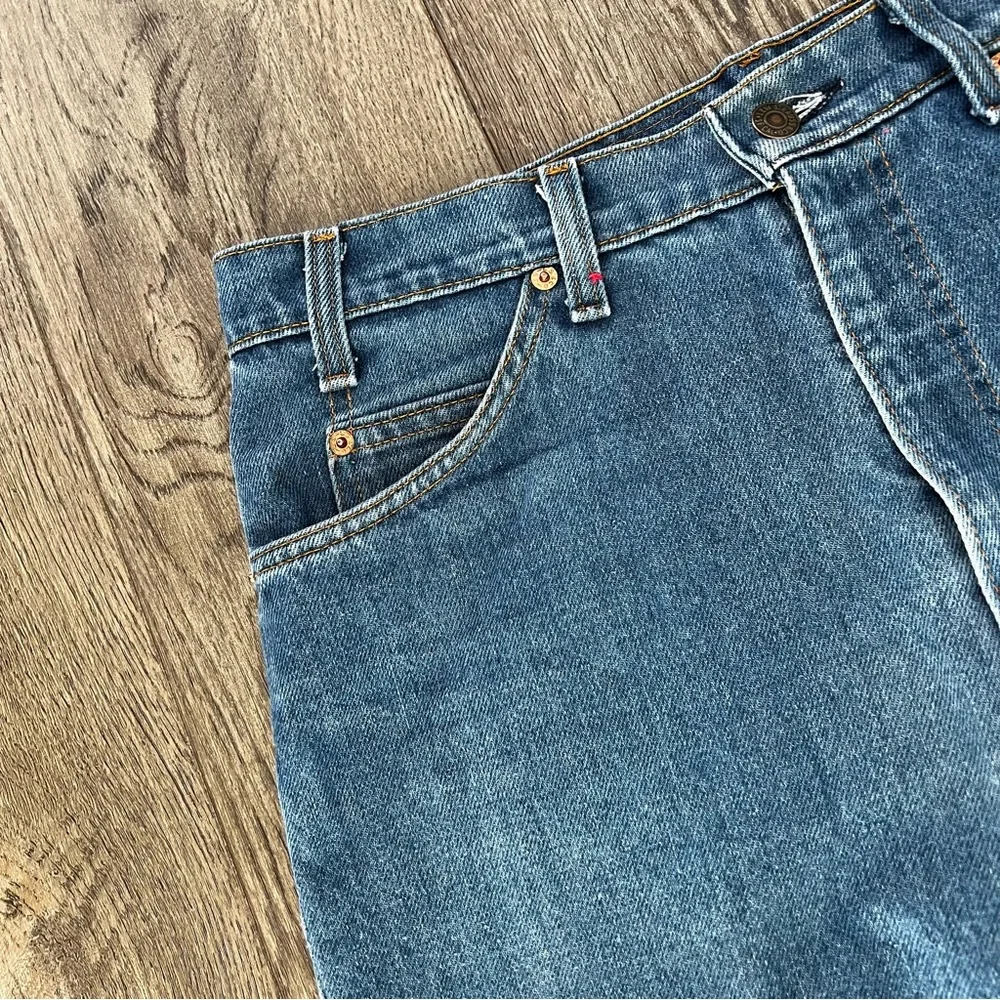 Vintage 80s LEVI’S Orange Tab 20508 0914 Cuffed Denim Jean Shorts 33”
